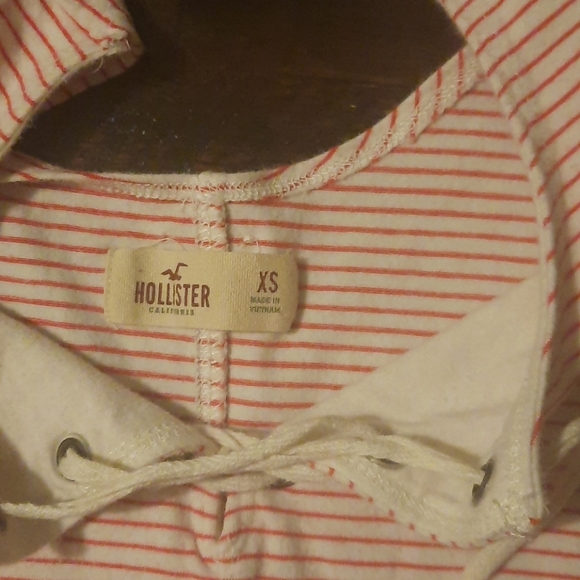 Hollister tank - Picture 4 of 8